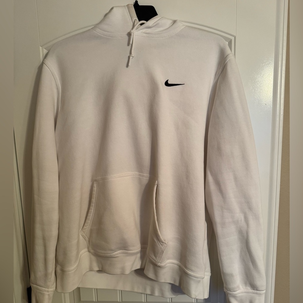 Nike men’s hoodie.